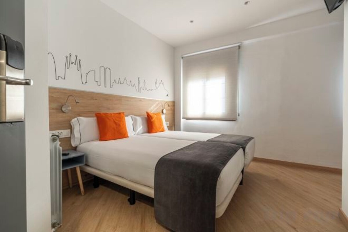 Edredons de pluma, Wi-Fi de cortesia, individualmente decorados