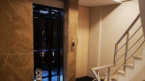 Elevator - Angels Garden Hotel - Special Category (Istanbul)