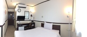 Single Room, Smoking | Room amenity