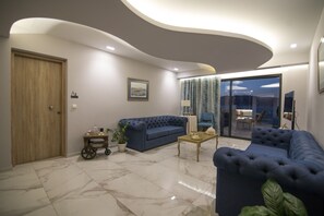 Reception - Aianteion Bay Luxury Hotel & Suites (Salamis)