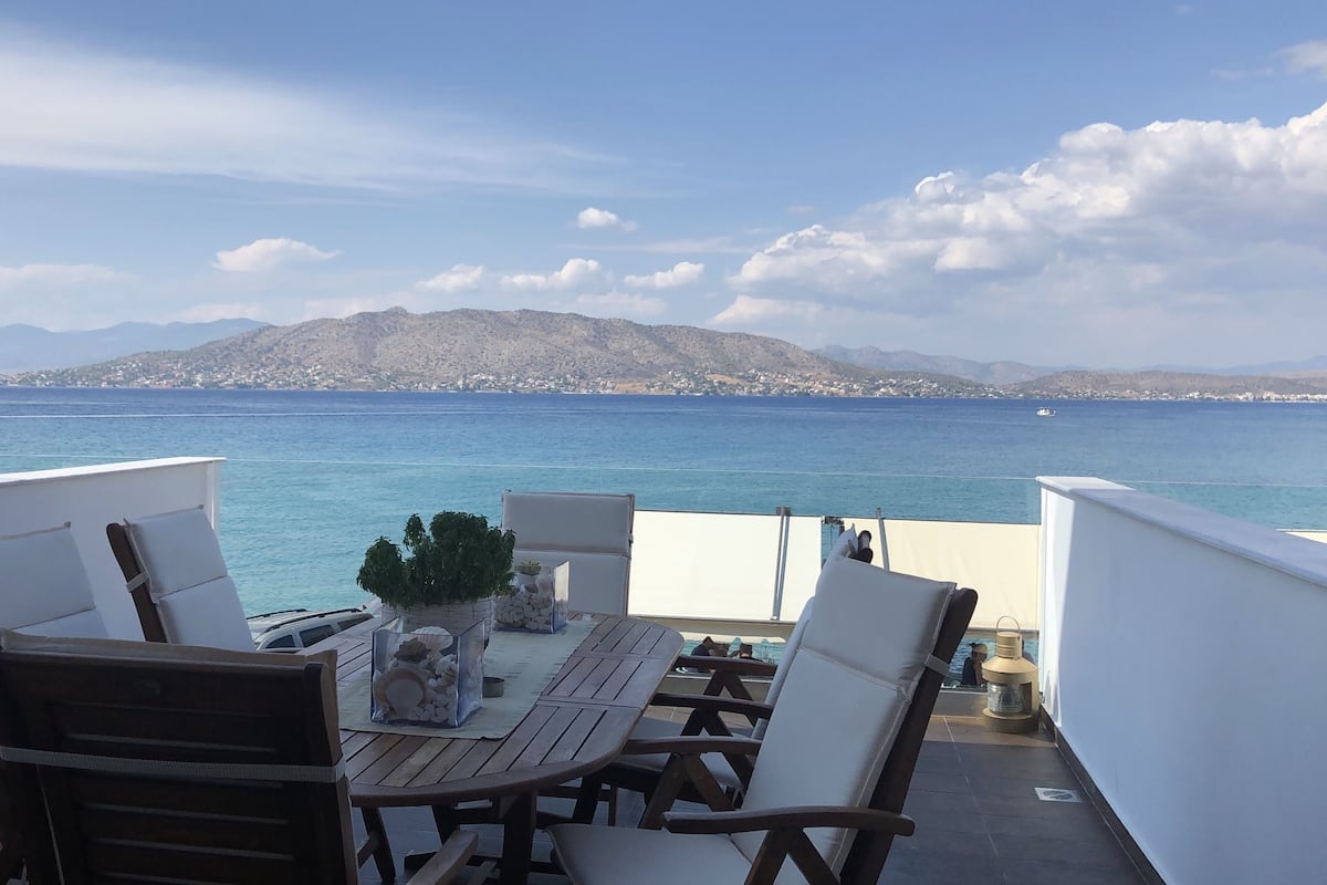 Junior Honeymoon Suite Sea View Hot Tub | 1 bedroom, minibar, in-room safe, desk