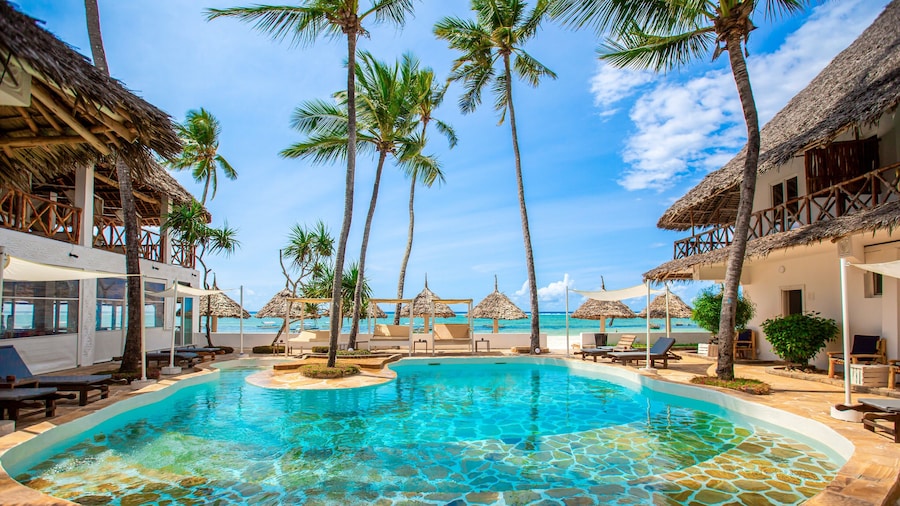 AHG Dream's Bay Beach Hotel - Adults Only