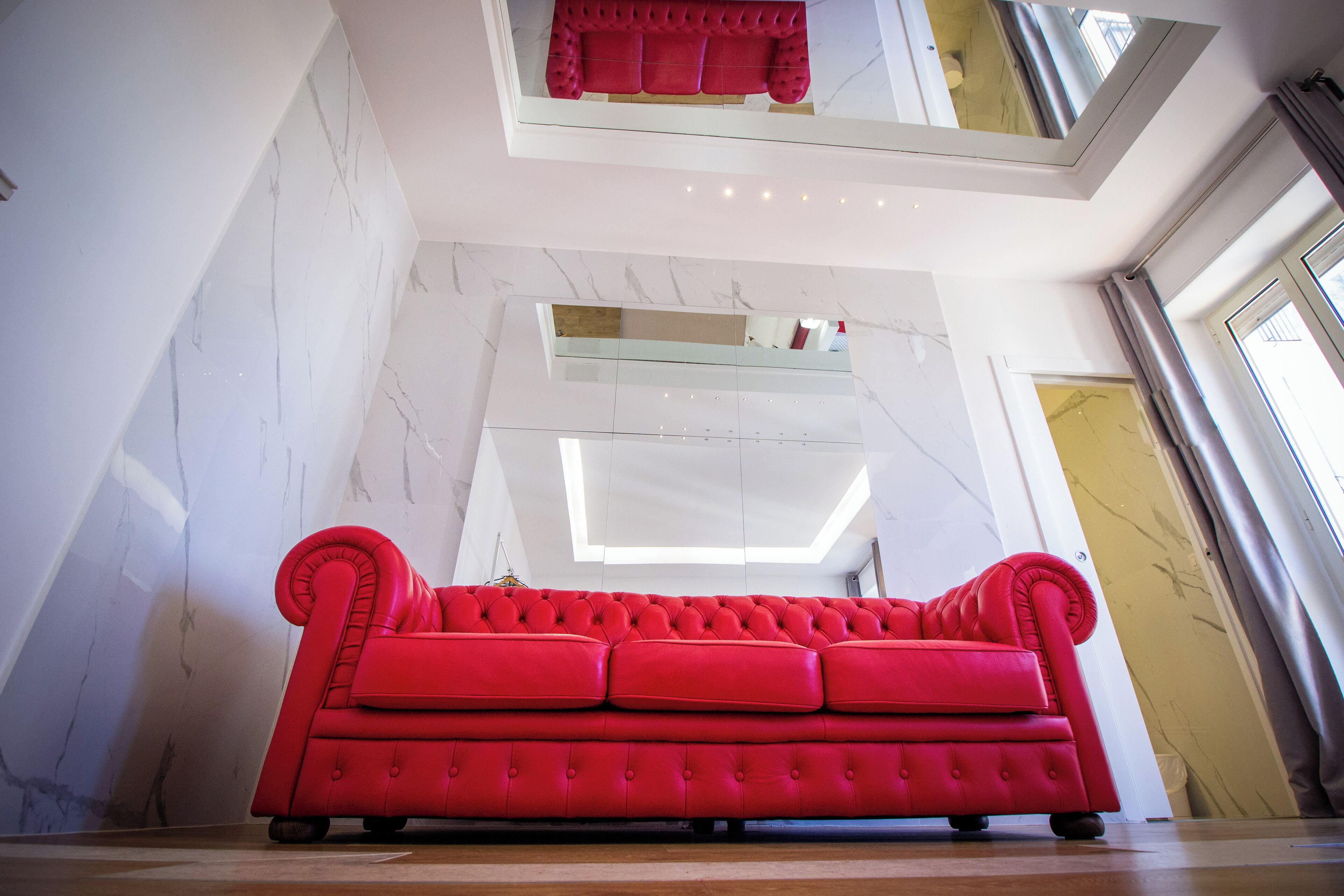 JUNIOR SUITE DESIGN CON BALCONE | 起居区 | 平板电视、Netflix