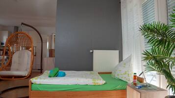 Apartemen, 1 kamar tidur (incl. 40 EUR cleaning fee) | 1 kamar tidur, minibar, setrika/meja setrika, dan Wi-Fi gratis
