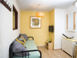 Comfort-Zimmer, 1 Schlafzimmer | Wohnzimmer | Flachbildfernseher