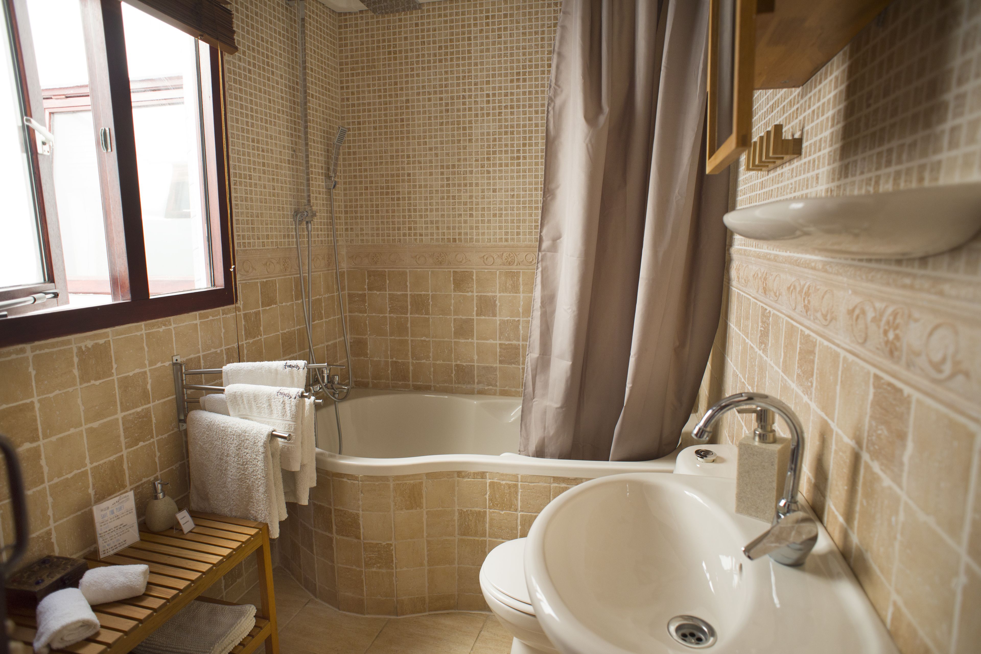 Foto - Dios Esta Bien