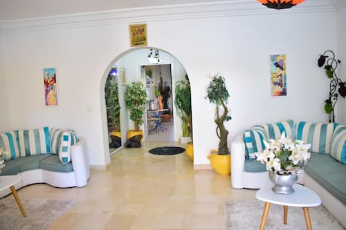 Comfort House, 3 Bedrooms | Living room