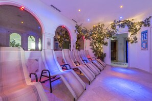 Soins corporels, enveloppements corporels, gommages corporels