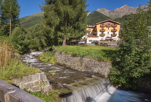 Alpino Family Wellness Hotel