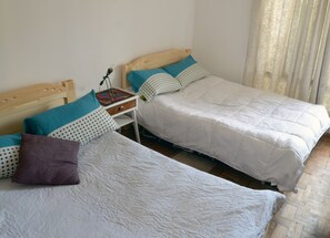 Standard Shared Dormitory, 2 Single Beds, Non Smoking (Max 2 guest)