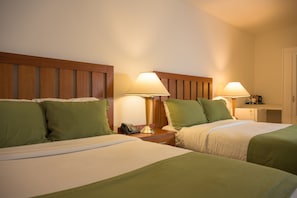 Standard-Doppelzimmer, 2 Doppelbetten