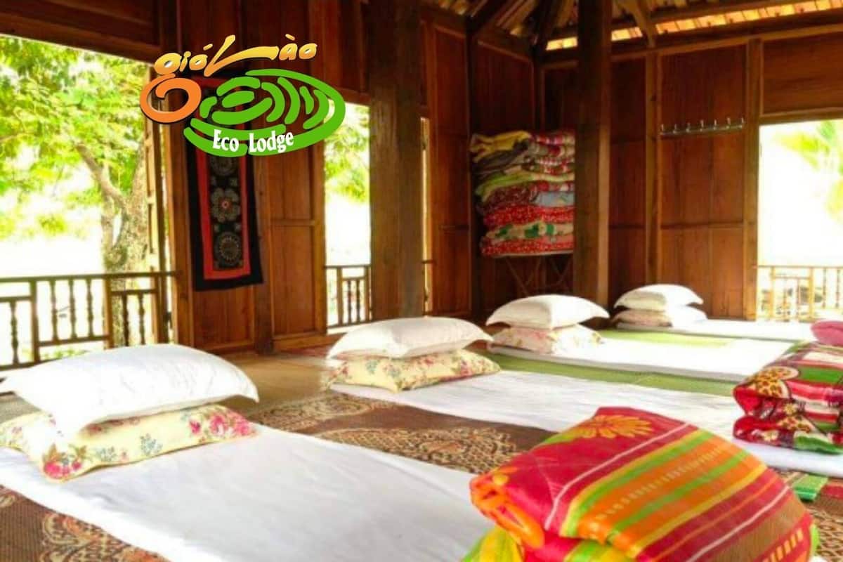 Shared Dormitory, Mixed Dorm, Non Smoking, Partial Lake View | Individually decorated, individually furnished, desk, soundproofing