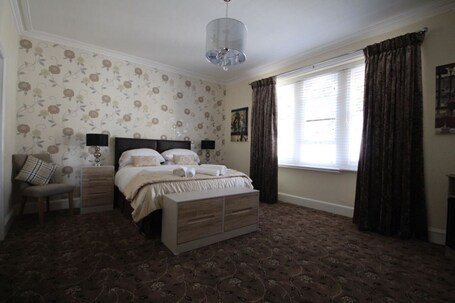 Snooze Rooms - Image 6