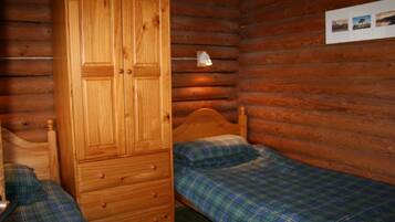Basic Cabin, Multiple Beds, Non Smoking | Individually furnished, iron/ironing board, free WiFi, bed sheets