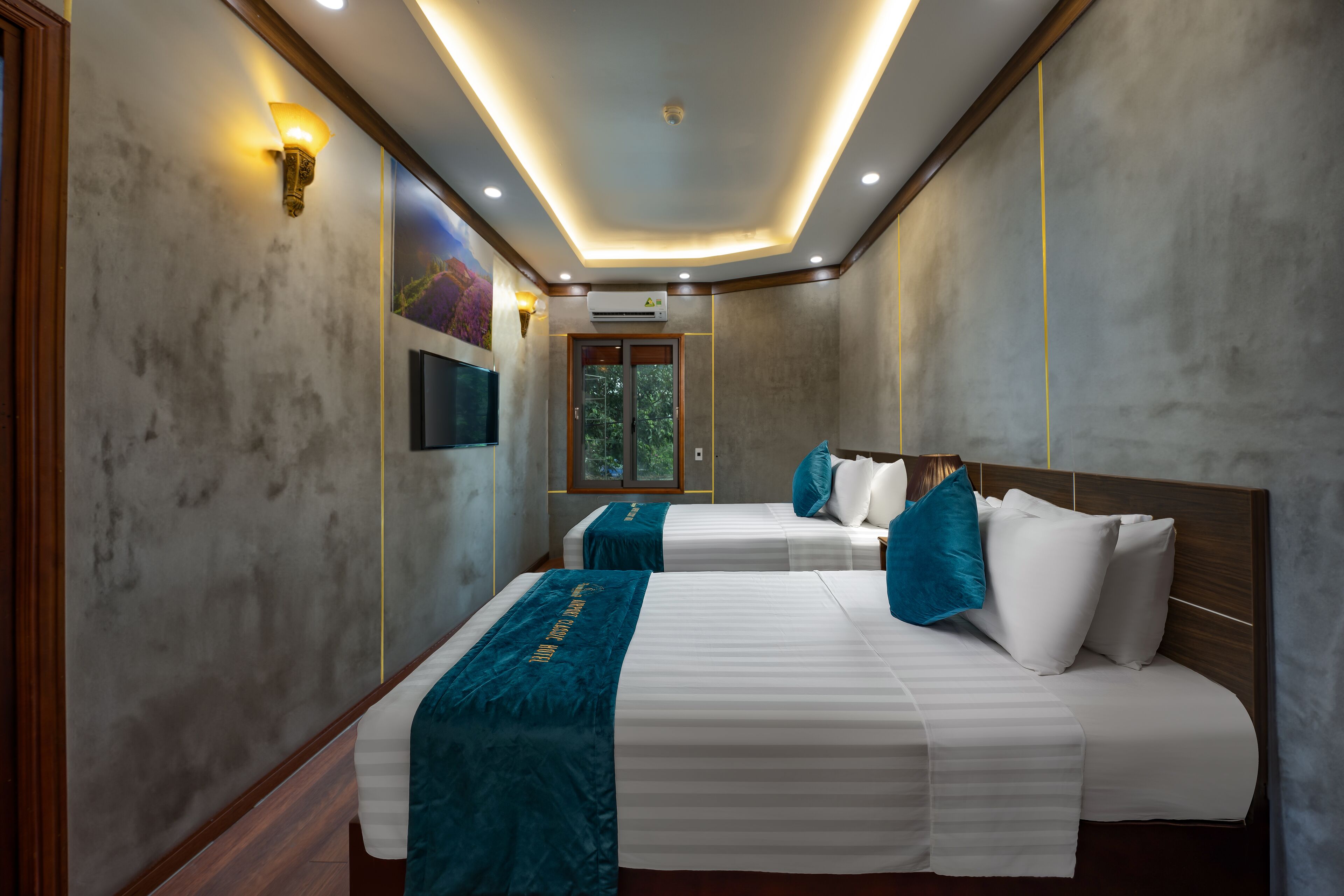 superior double room, multiple beds | premium bedding, memory-foam beds, minibar, in-room safe