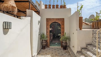 Camera Deluxe, Non Fumatori, Piano Elevato (Amira) | Terrace/patio