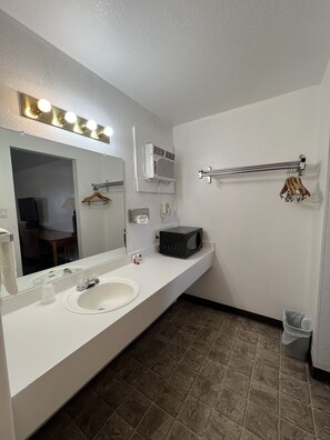 Economy Double Room, 2 Queen Beds | Bathroom | Combined shower/tub, free toiletries, towels, soap - BluKnoll (Casper)