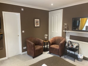 Double Room | Living area