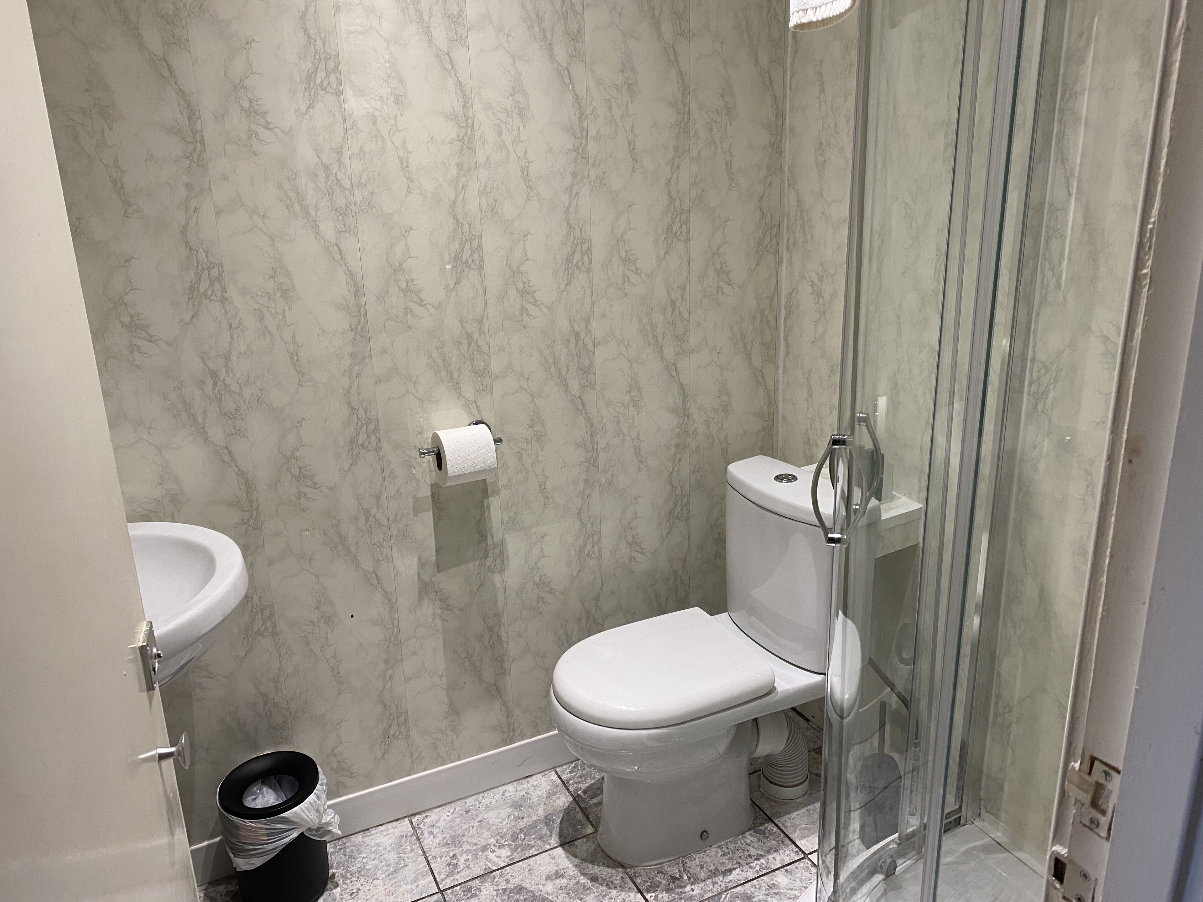 small double room | bathroom | shower, free toiletries, hair dryer, towels