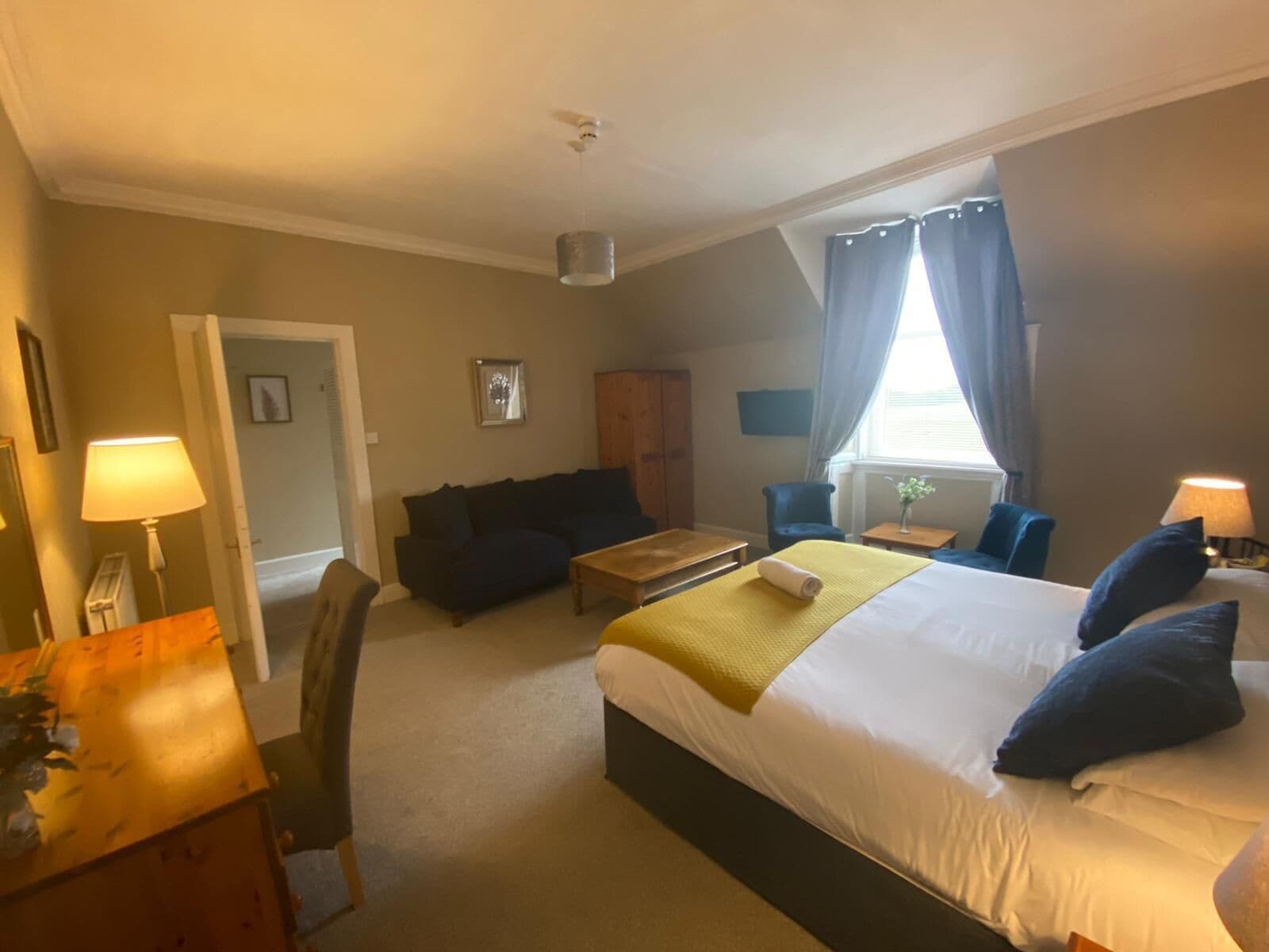 junior suite | 1 bedroom, individually decorated, individually furnished, desk