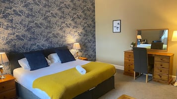 Junior Suite | Individually decorated, individually furnished, desk, soundproofing