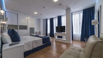 Deluxe Double Room, 1 Queen Bed with Sofa bed, Accessible | Premium bedding, down duvets, free minibar, in-room safe