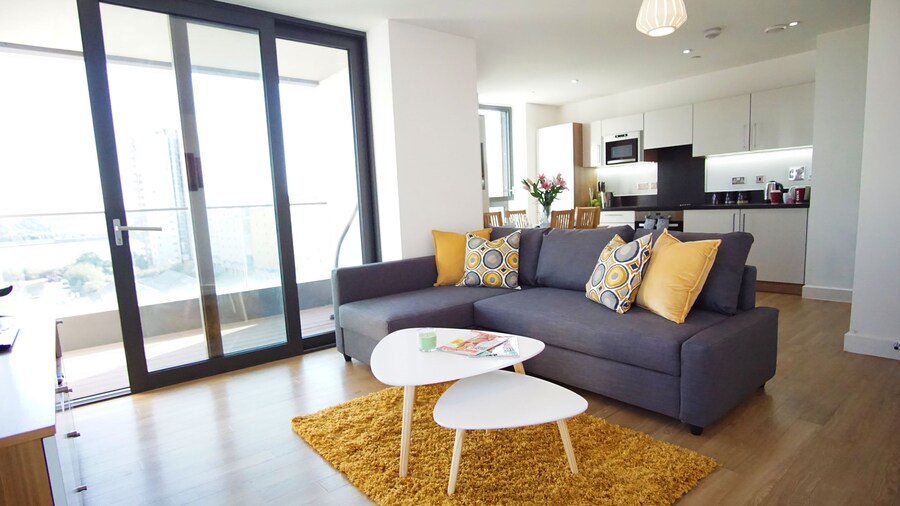 London Excel - O2 Arena - London City Airport