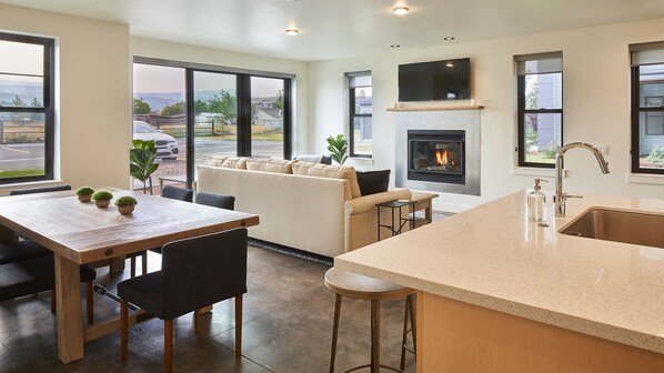 Family Apartment, 2 Bedrooms | Living room | Flat-screen TV - The Victor Apartments (Victor)