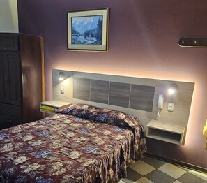 Habitació estàndard | Wifi gratuïta i roba de llit