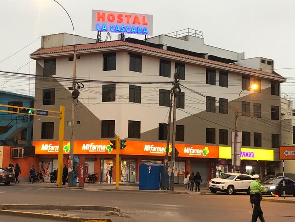 Exterior - Hostal La Cascada (Lima)