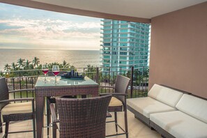Balcony - Grand Venetian Puerto Vallarta 1Bedroom (Puerto Vallarta)