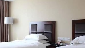 Unclassified image, 4 of 8, button - Garden Hotel (Jiaxing)