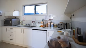 Se ofrece un desayuno continental (15.00 AUD por persona)