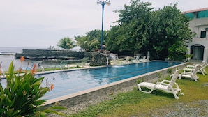 Buitenzwembad