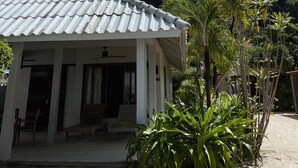 Bay View - Beachfront | Hiên