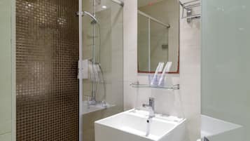Double Room | Minibar, soundproofing, free WiFi