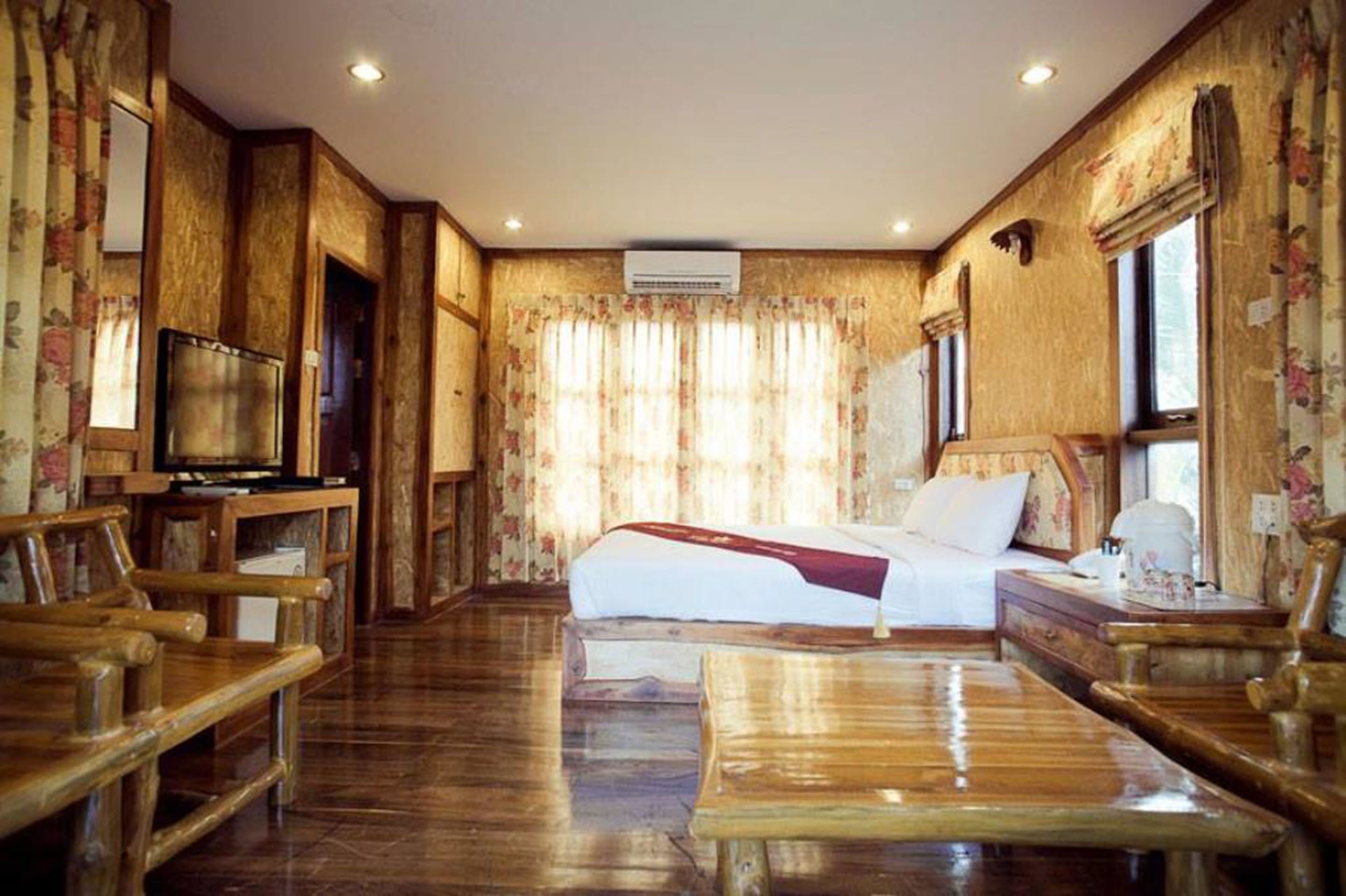 vip room | free wifi