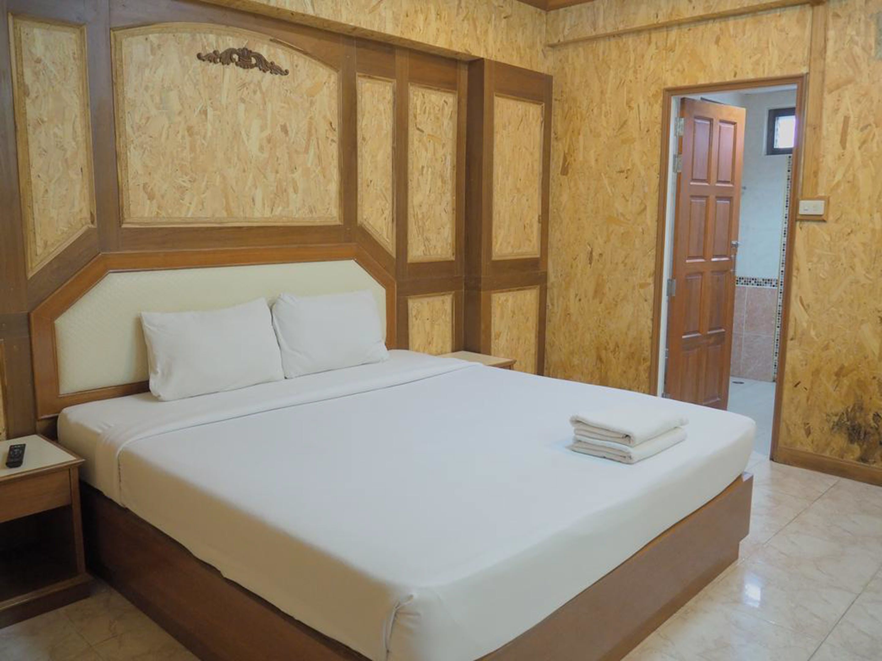 standard double room | free wifi