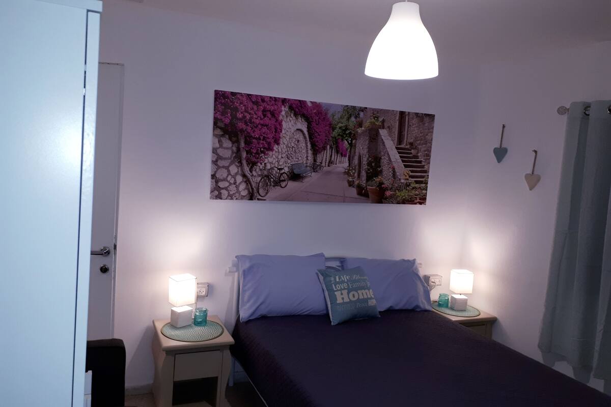 Basic Studio, 2 Bedrooms, Non Smoking