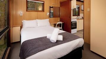 Cabin, Multiple Beds, Non Smoking