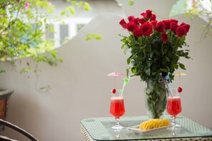 Balcony - Golden Sail Hotel (Hanoi)