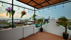 View from property - Golden Sail Hotel (Hanoi)