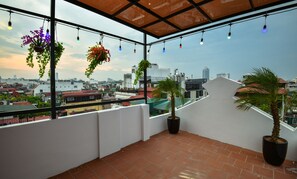 View from property - Golden Sail Hotel (Hanoi)