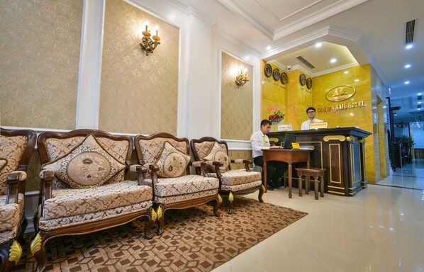 Interior - Golden Sail Hotel (Hanoi)