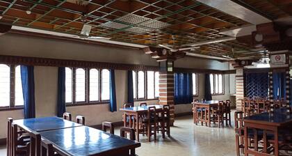 Hotel Aane