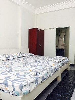 Double Room | Desk, free WiFi - Bien Xanh Guest House (Ho Chi Minh City)