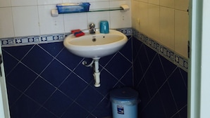 Double Room - Bien Xanh Guest House (Ho Chi Minh City)
