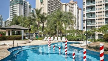Indoor pool, outdoor pool