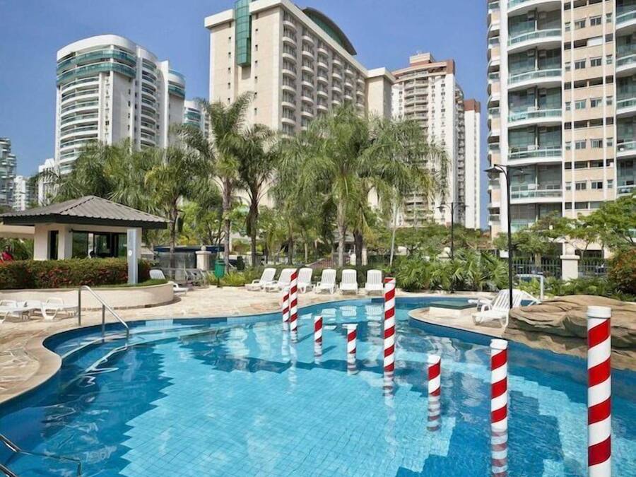 Piscina interna, piscina externa