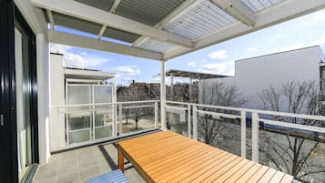 Comfort Apartment, 2 Bedrooms, 2 Bathrooms | Balcony